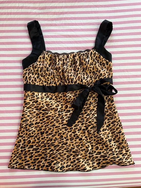 Tempted Tops - Tempted Leopard Print Top